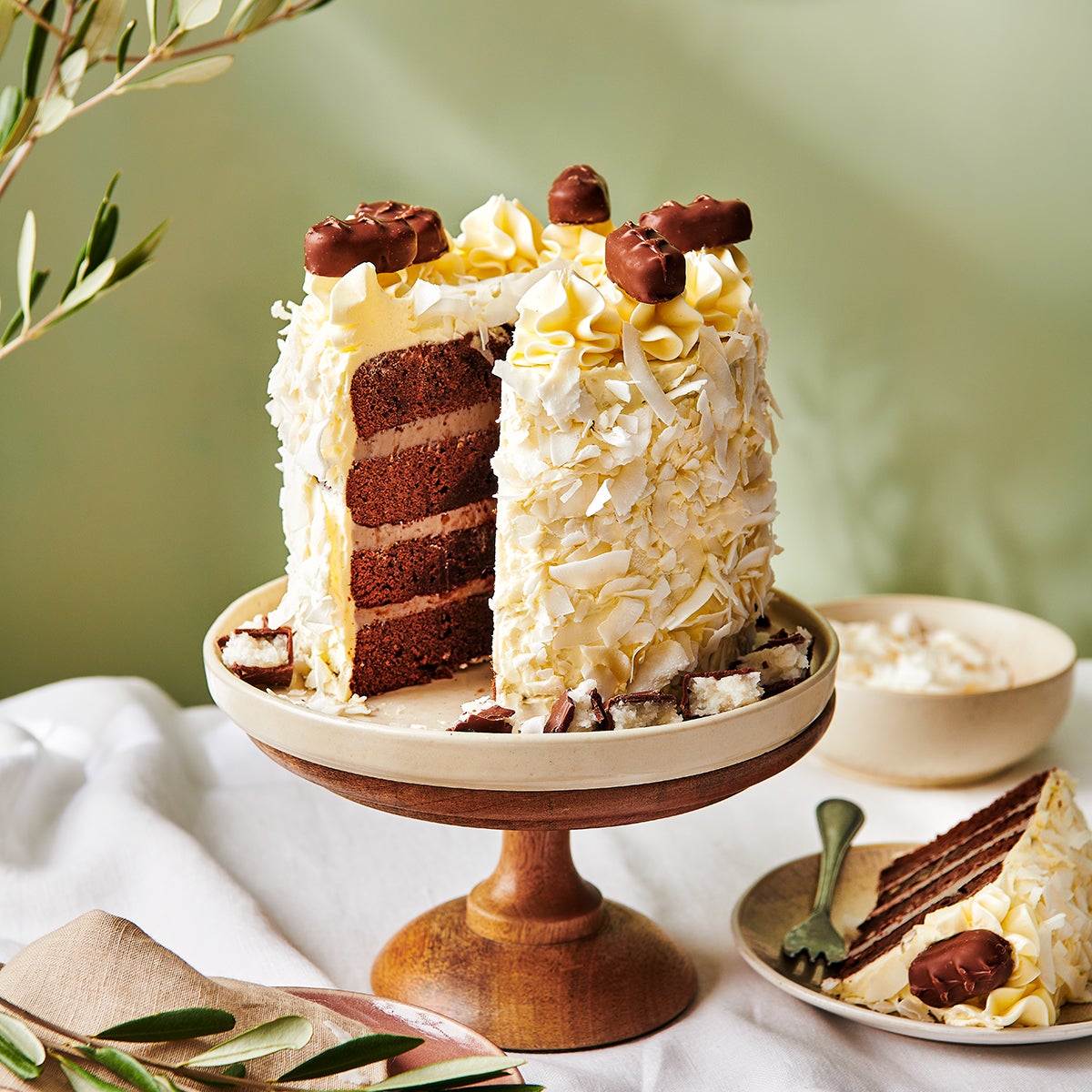 FunCakes Pâte à Tartiner Croquante Chocolat au Lait Noix de Coco 250g BBD Discount