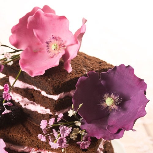 Brownie stapel taart met bloemen