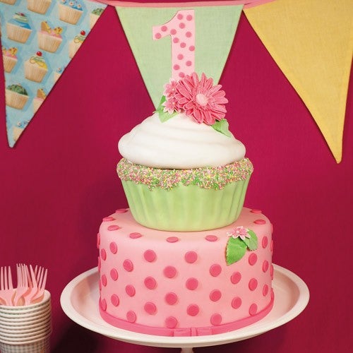 Giant verjaardag cupcake