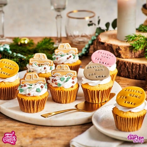 Kerst Cupcakes met Auto Koekjes