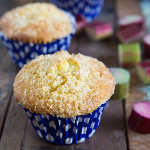 Rabarbermuffins met kaneel crumble