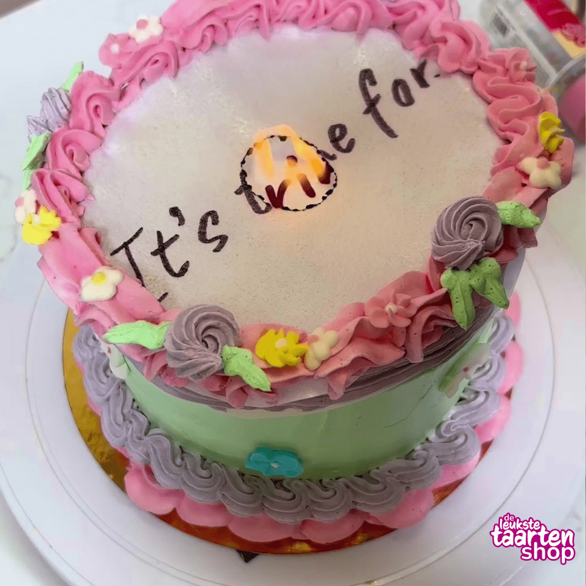 Burn-Away Cake Voorjaar