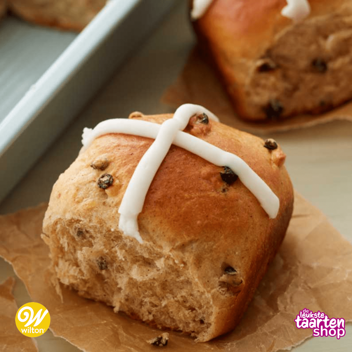 Warme Paasbroodjes