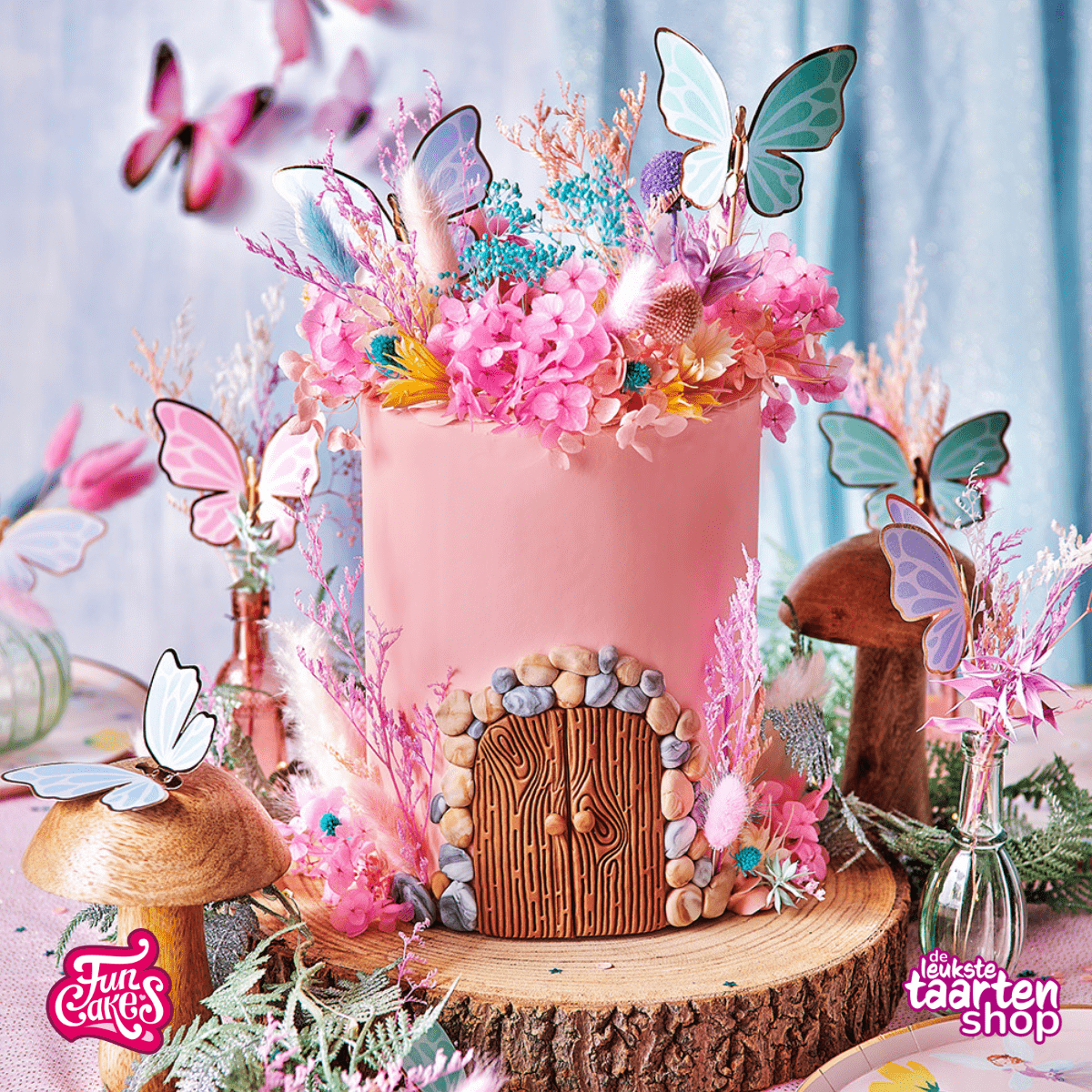 Fairy cake met droogbloemen