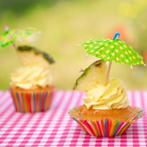 Piña colada cupcakes