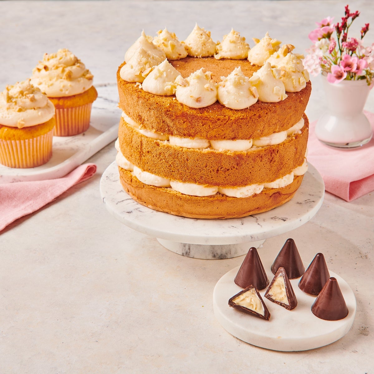 FunCakes Pâte à Tartiner Croquante Chocolat Blanc Noix de Coco 250g