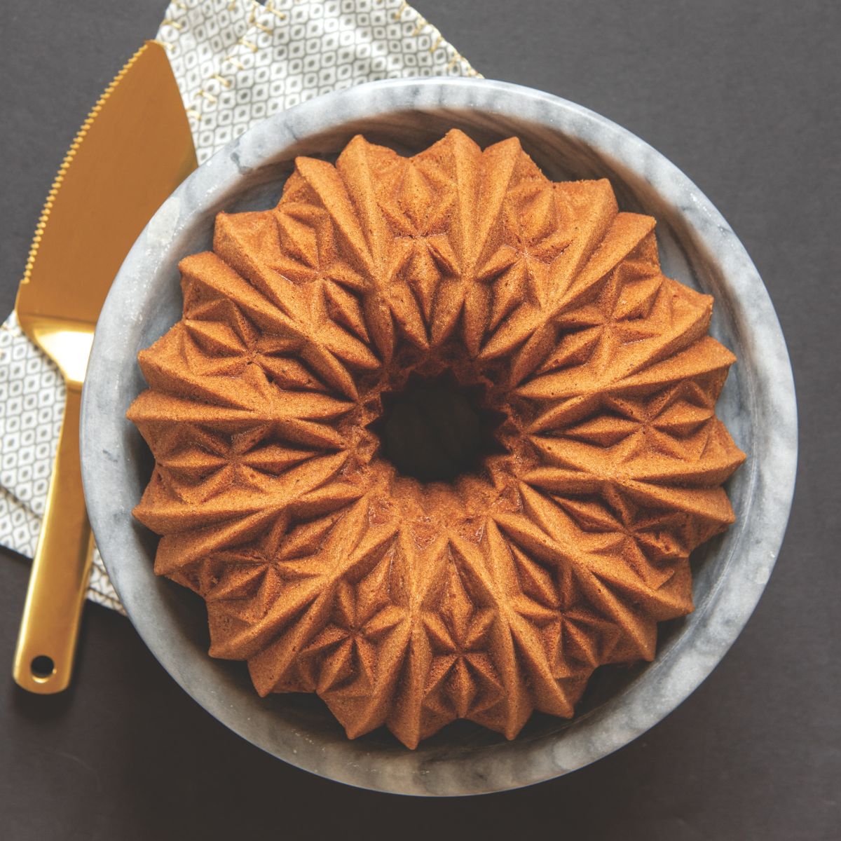 Nordic Ware Moule à Bundt Cut Crystal Ø25cm