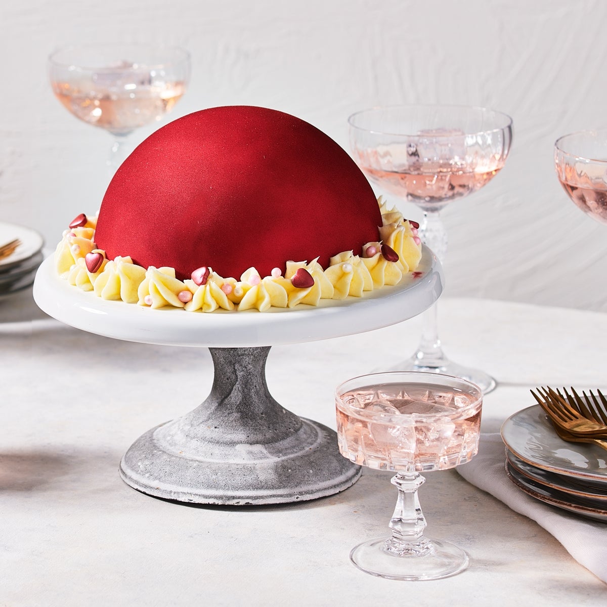 FunCakes Spray métallique rouge 100 ml