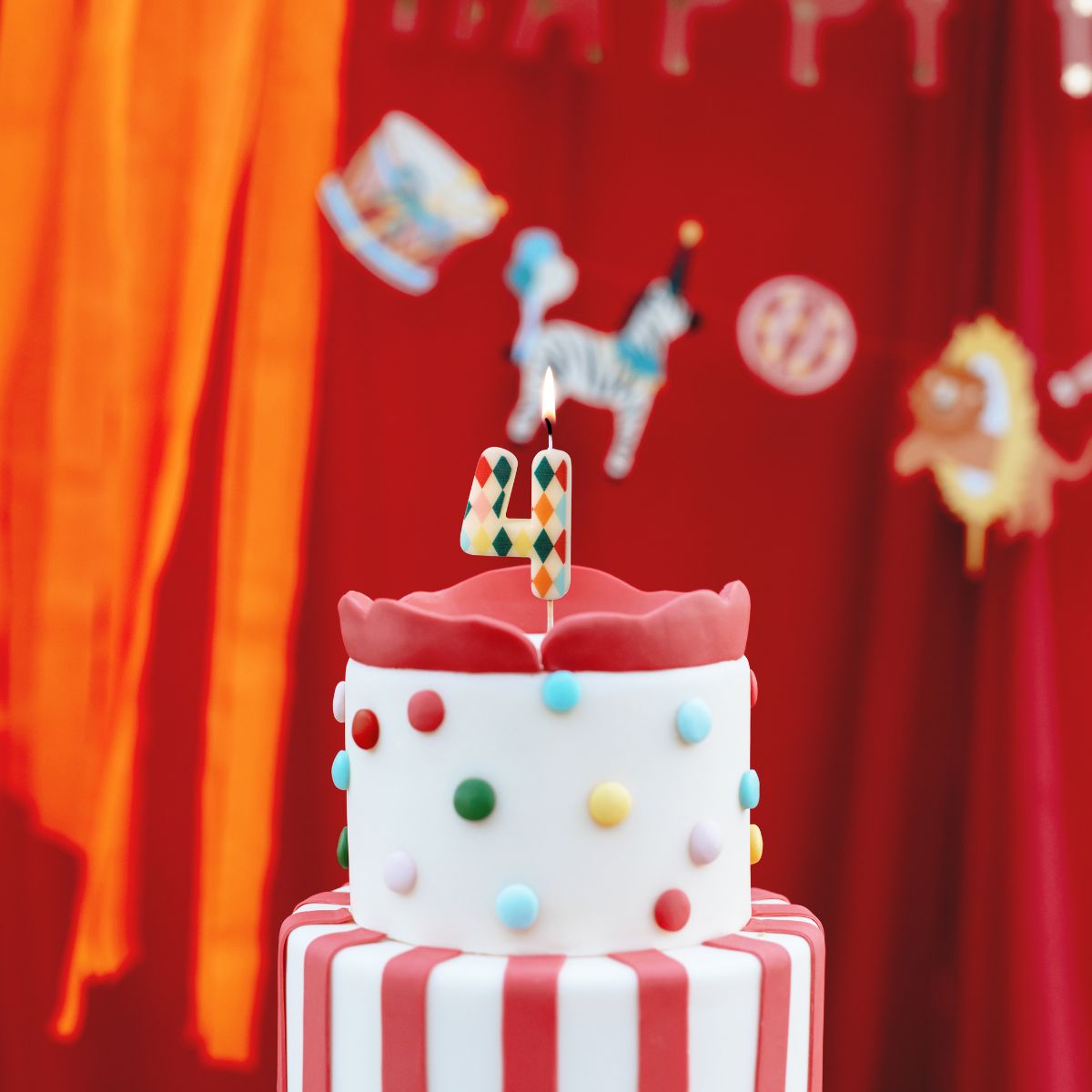 PartyDeco Bougie Chiffre 4 Losange 5,5 cm