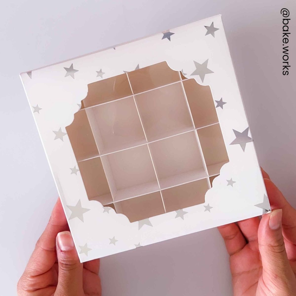 Simply Making Treat Box & Inserts Silver Stars 16 Cavities pk/5