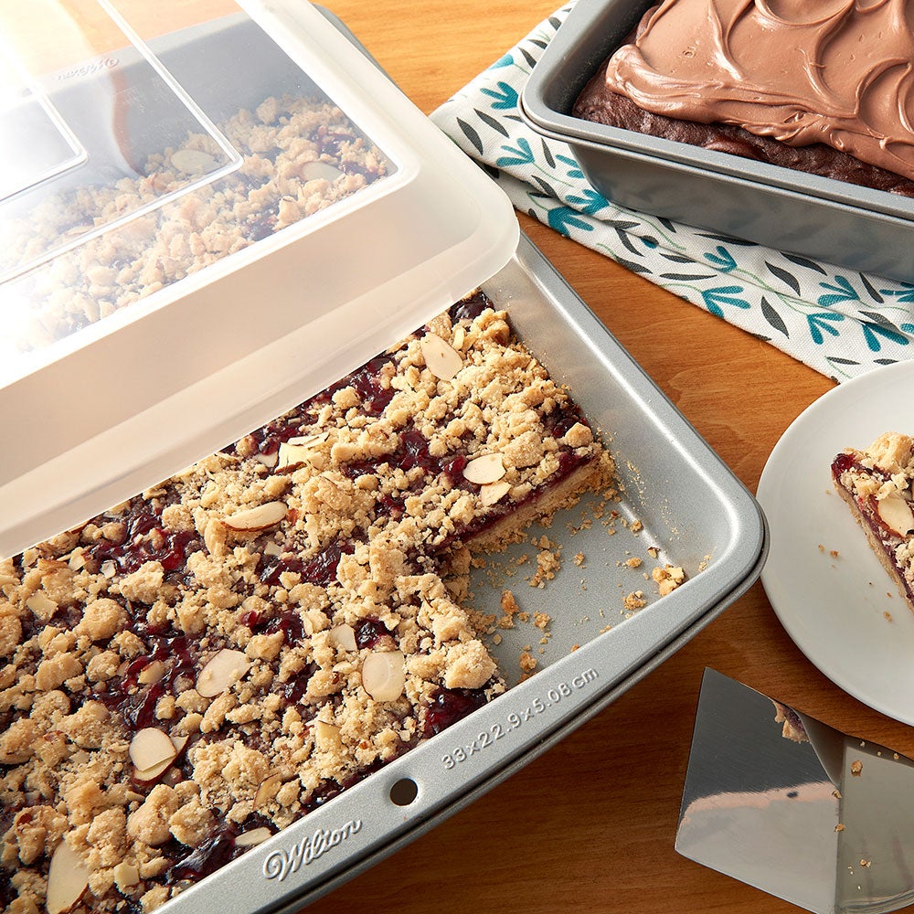 Wilton Recipe Right® Moule Rectangulaire + Couvercle