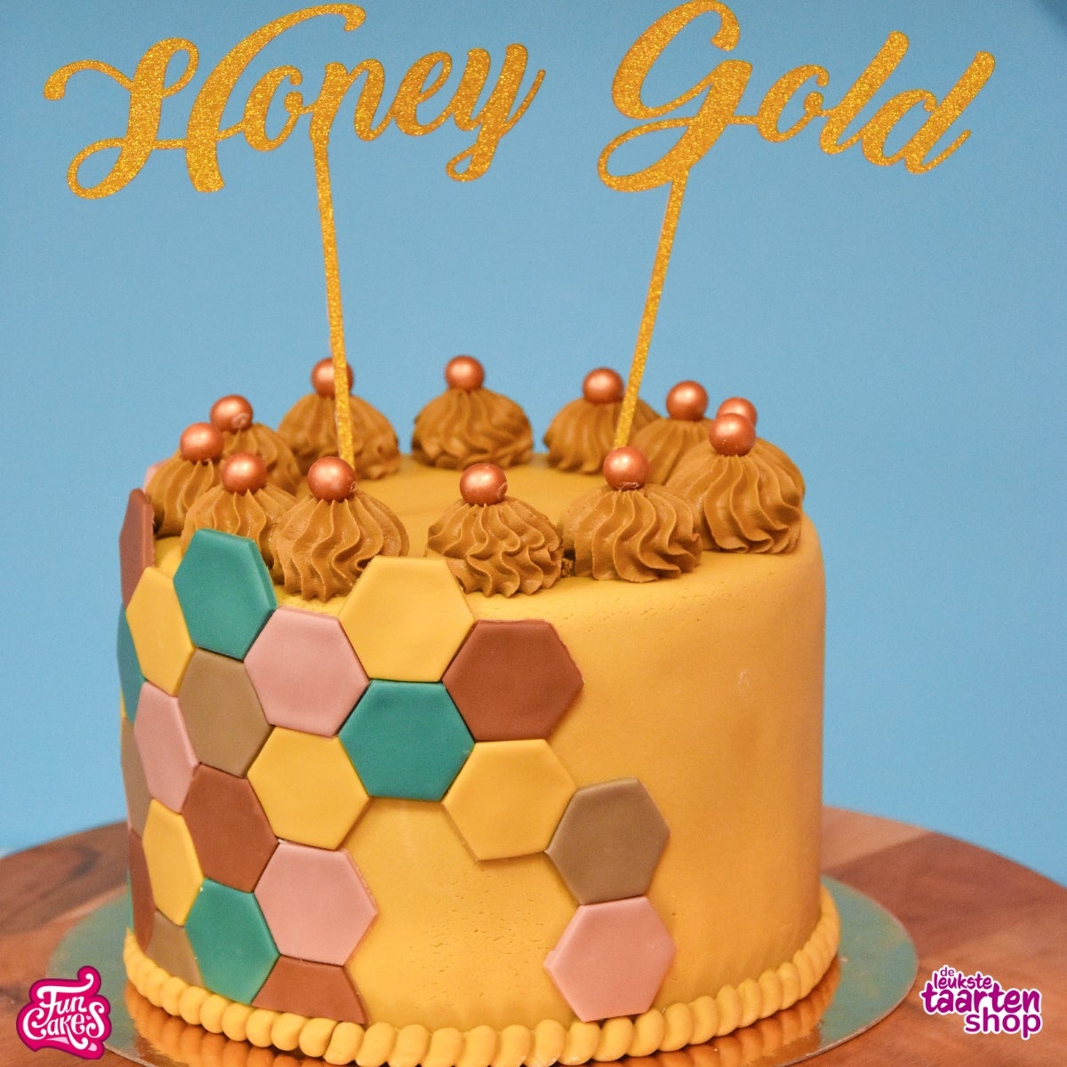 Honey Gold Kleur van het Jaar Taart